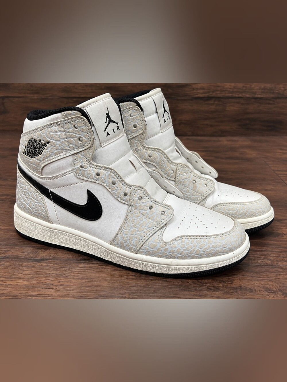 Air Jordan 1 Retro High Premium GS 6.5Y White Black Elephant Print 838850-106